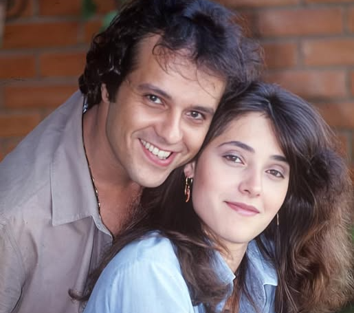 Christiane Torloni homenageia Dennis Carvalho, com quem teve filhos gêmeos: 'Buraco no coração'