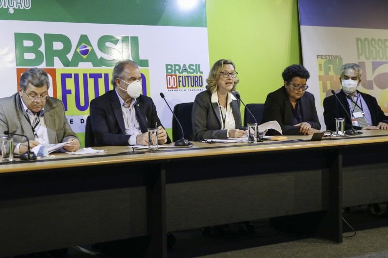 Transição identifica contratos suspeitos na área de direitos humanos
