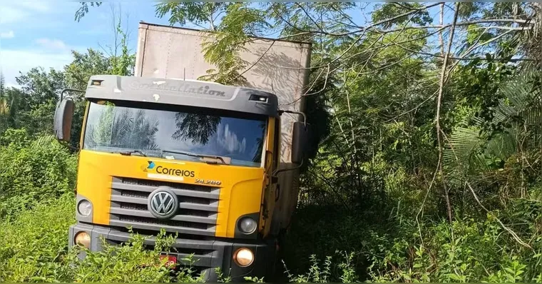 PF investiga saque a caminhão dos Correios em Anapu; motorista feito refém