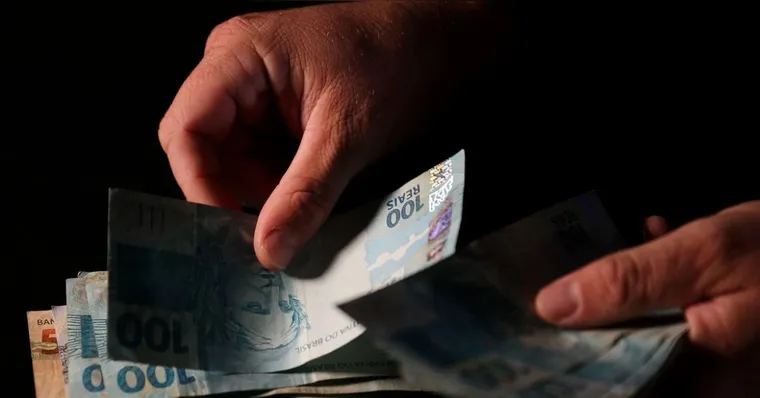 A proibição está prevista no artigo 51 da Lei das Contravenções Penais (Decreto-Lei nº 3.688/1941), que estabelece punições para a realização de loterias, rifas e sorteios sem autorização oficial. | (Foto: José Cruz/Agência Brasil)