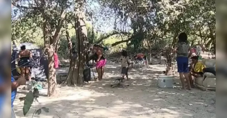 A morte da criança mobilizou os moradores da comunidade, que se divertiam antes da fatalidade | Divulgação/PM