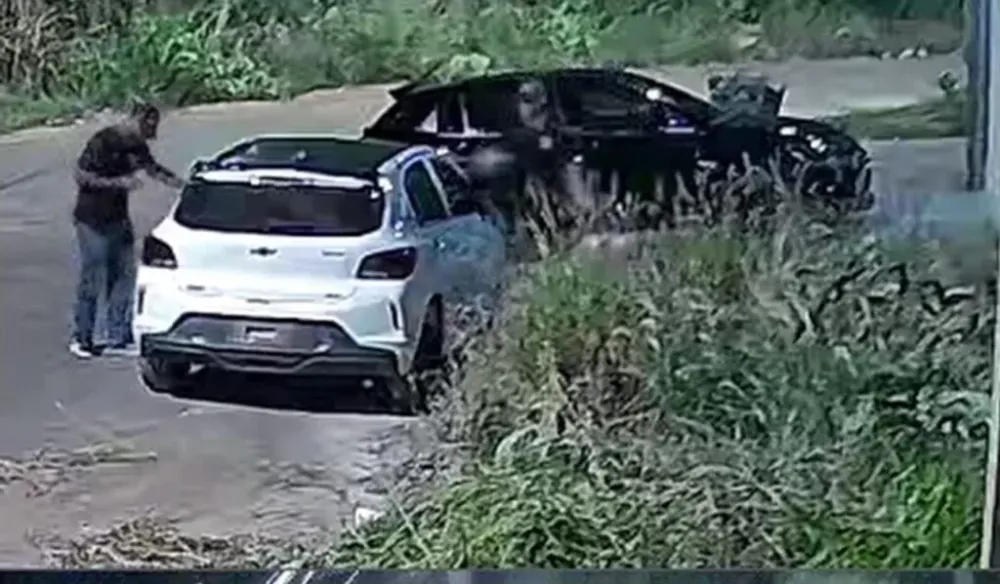 Assaltantes se passam por policiais civis e fazem família refém em Parauapebas