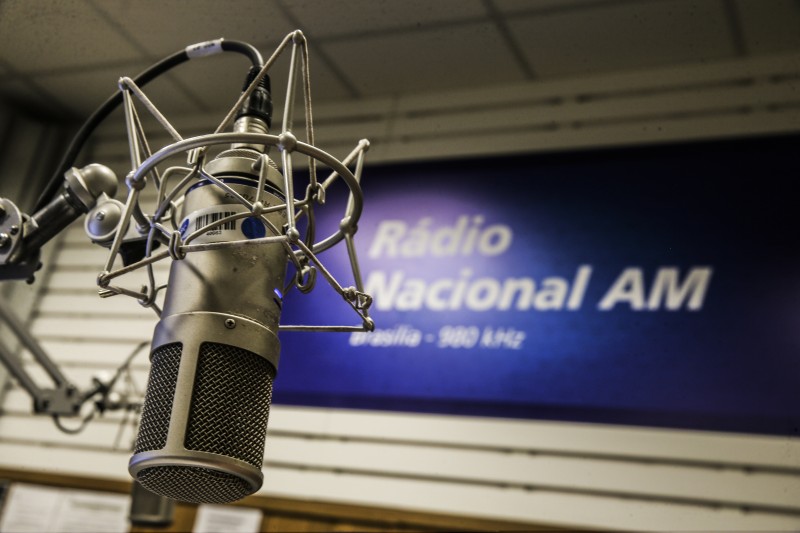 Sugestões para flexibilizar A Voz do Brasil podem ser dadas até amanhã