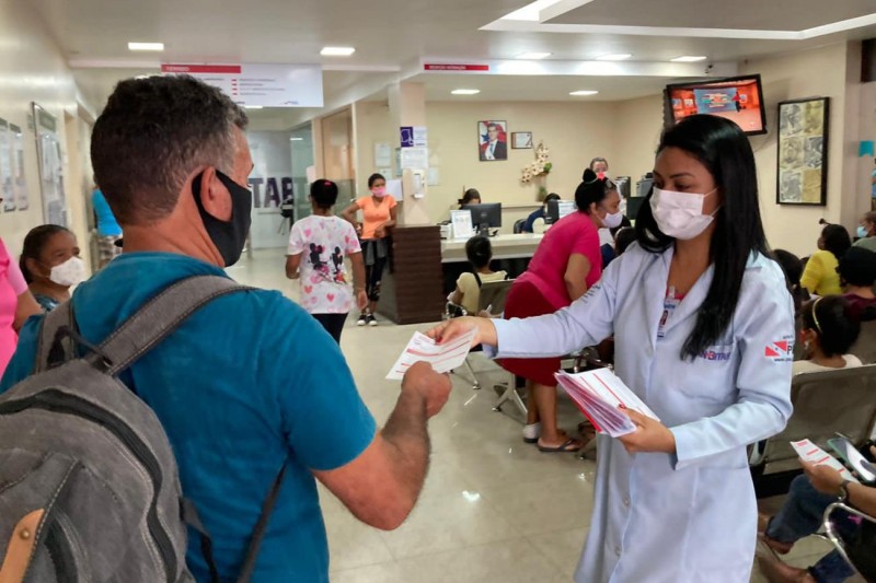 'Bloco do Jean Bitar' passa com alegria e informação sobre prevenção a várias doenças