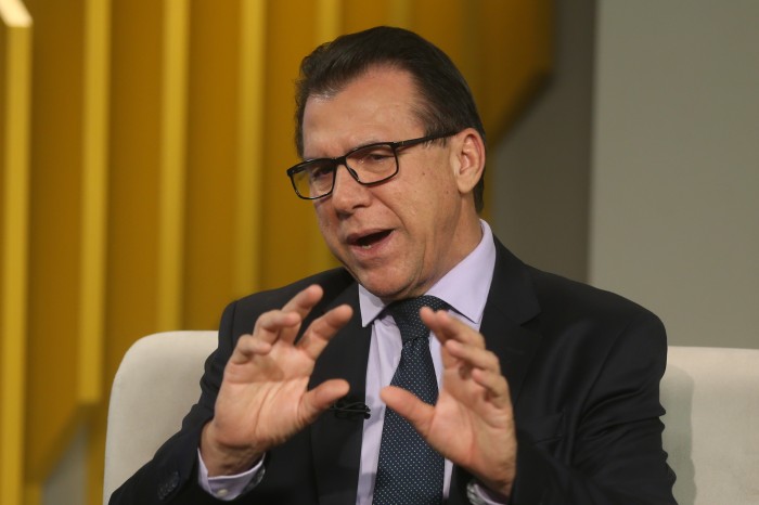 Marinho defende revisão de normas de terceirização trabalhista