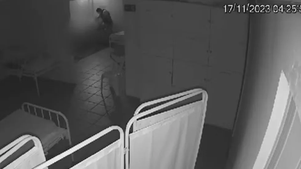 Mulher sedada sofre estupro em clínica de saúde mental
