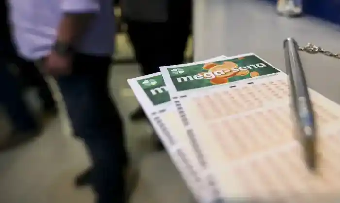 Mega-Sena acumula e prêmio vai a R$ 65 milhões